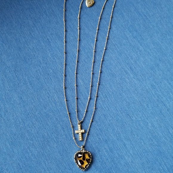 ♱🤎Betsey Johnson Double Chain Heart & Cross Necklace - EPC🤎♱ - Picture 3 of 9